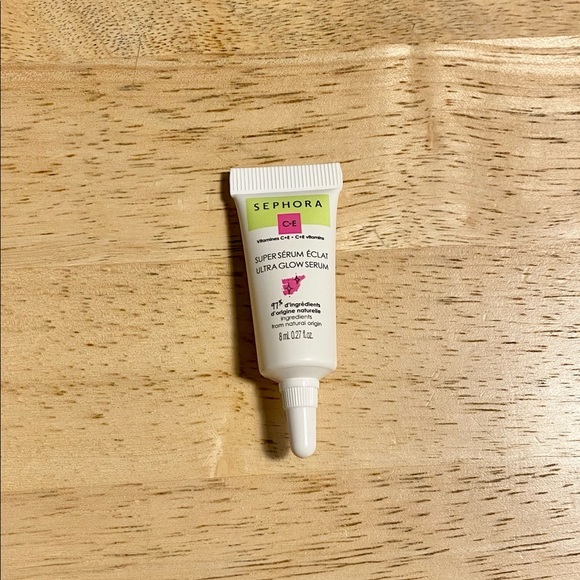 🎀2/16🎀 8 ML Sephora Ultra Glow Serum Mini - Picture 1 of 4